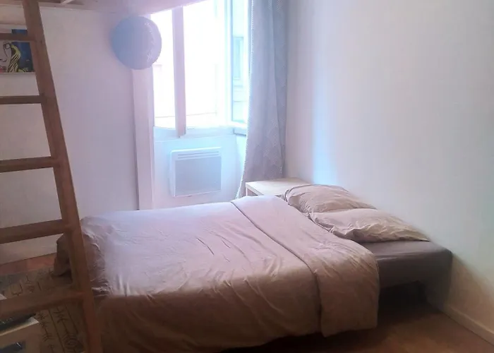 Le Du Cardinal Central/ Wifi/ à Pieds!