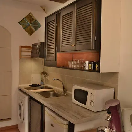 Le Du Cardinal Central/ Wifi/ A Pieds! Apartment Ajaccio (Corsica)