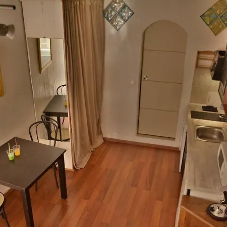 Le Du Cardinal Central/ Wifi/ A Pieds! Lägenhet