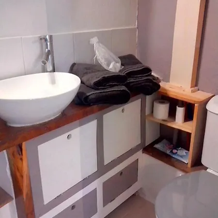Le Du Cardinal Central/ Wifi/ A Pieds! Apartment